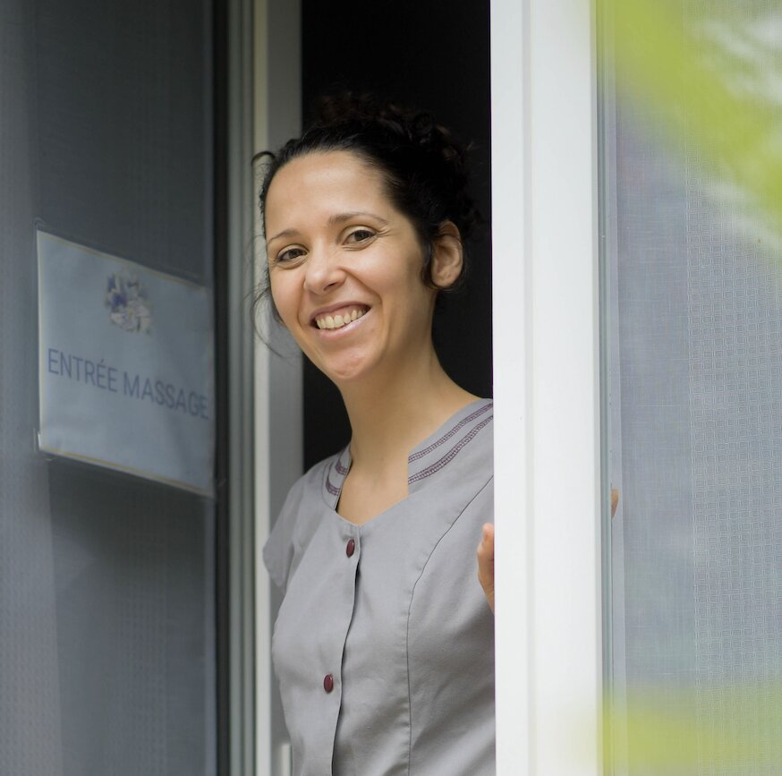 Entrée du salon de massage Heiwa Massage à Niort, François, Stéphanie Brisson